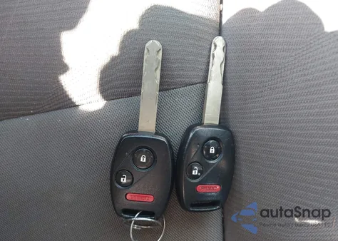 2010 Honda Cr-V Lx z USA, uszkodzony, nr VIN 5J6RE4H33AL036774